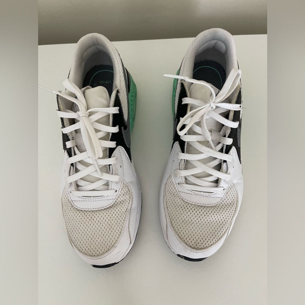 Nike Air Max Excee Womens Size 8.5 DM8346-100 White Running Shoes‎ Sneakers - Picture 2 of 8
